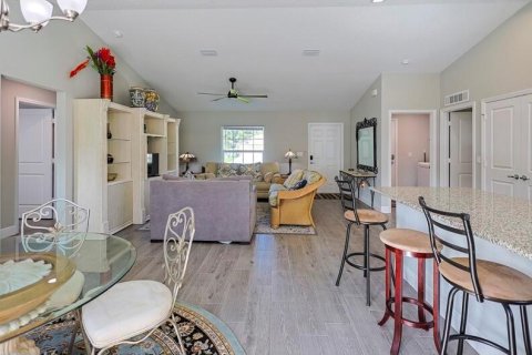 Villa ou maison à vendre à St. Lucie, Floride: 3 chambres, 135.64 m2 № 2083012 - photo 13