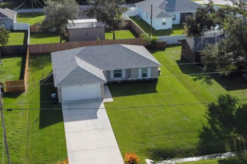 Villa ou maison à St. Lucie, Floride 3 chambres, 135.64 m2 № 2083012