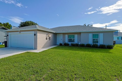 Villa ou maison à vendre à St. Lucie, Floride: 3 chambres, 135.64 m2 № 2083012 - photo 4