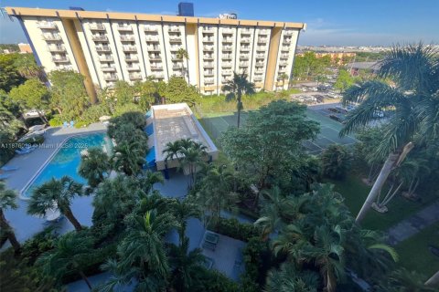 Copropriété à louer à Miami, Floride: 1 chambre, 55.56 m2 № 1922136 - photo 9
