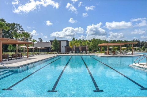 Villa ou maison à vendre à Land O' Lakes, Floride: 3 chambres, 220.36 m2 № 2434537 - photo 14