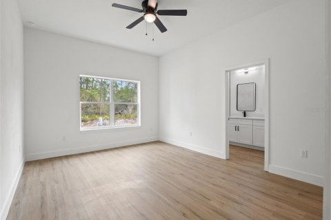 House in Ocklawaha, Florida 3 bedrooms, 134.52 sq.m. № 2166147 - photo 14