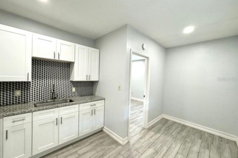 Apartamento en alquiler en Tampa, Florida, 1 dormitorio, 40.13 m2 № 1913768 - foto 4