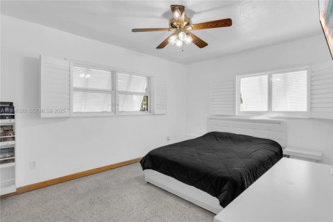 Купить виллу или дом в Хомстед, Флорида 3 спальни, 133.31м2, № 1994538 - фото 27