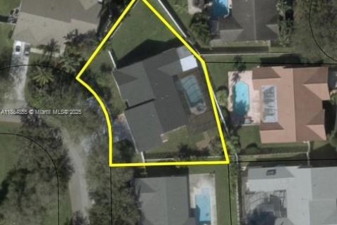 Villa ou maison à vendre à Miami, Floride: 4 chambres, 290.32 m2 № 1979261 - photo 30
