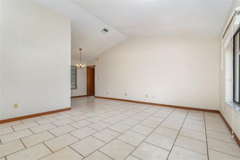 House in Orlando, Florida 3 bedrooms, 150.32 sq.m. № 1853872 - photo 4