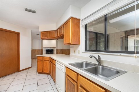 House in Orlando, Florida 3 bedrooms, 150.32 sq.m. № 1853872 - photo 12