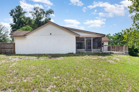 House in Orlando, Florida 3 bedrooms, 150.32 sq.m. № 1853872 - photo 24