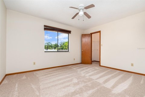 House in Orlando, Florida 3 bedrooms, 150.32 sq.m. № 1853872 - photo 17