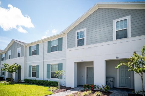 Townhouse in Davenport, Florida 5 bedrooms, 212.1 sq.m. № 1908981 - photo 3