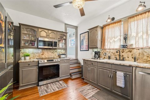 Villa ou maison à vendre à Saint Petersburg, Floride: 4 chambres, 185.71 m2 № 2231103 - photo 21
