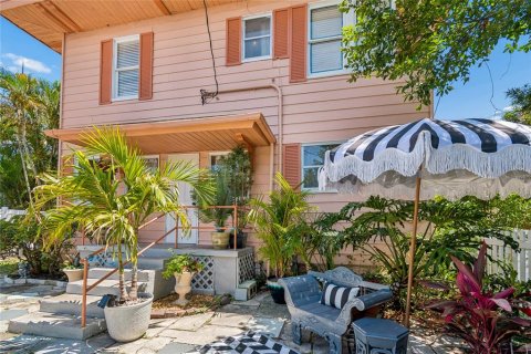 Villa ou maison à vendre à Saint Petersburg, Floride: 4 chambres, 185.71 m2 № 2231103 - photo 8