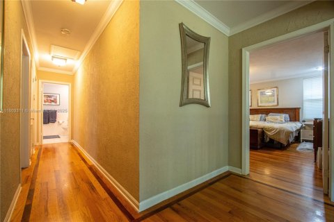 Купить виллу или дом в Майами, Флорида 3 спальни, 263.47м2, № 1686158 - фото 24