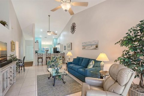 Condo in Sarasota, Florida, 2 bedrooms № 2092270 - photo 8