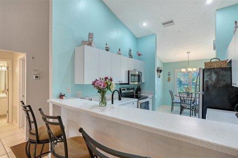 Condo in Sarasota, Florida, 2 bedrooms № 2092270 - photo 12