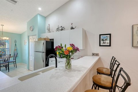 Condo in Sarasota, Florida, 2 bedrooms № 2092270 - photo 13