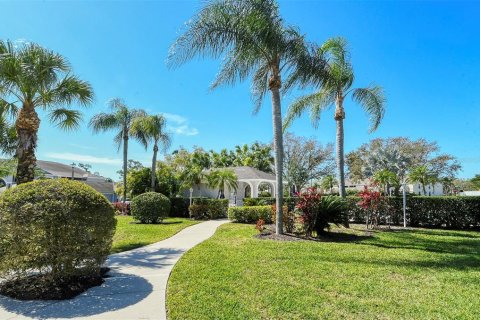 Condo in Sarasota, Florida, 2 bedrooms № 2092270 - photo 25
