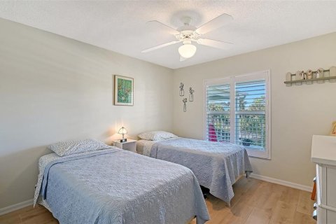 Condo in Sarasota, Florida, 2 bedrooms № 2092270 - photo 21