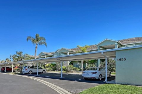 Condo in Sarasota, Florida, 2 bedrooms  № 2092270