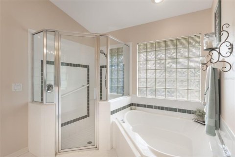 House in DeBary, Florida 4 bedrooms, 201.69 sq.m. № 1679605 - photo 21