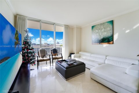 Купить кондоминиум в Серфсайд, Флорида 2 спальни, 117.06м2, № 1993420 - фото 8