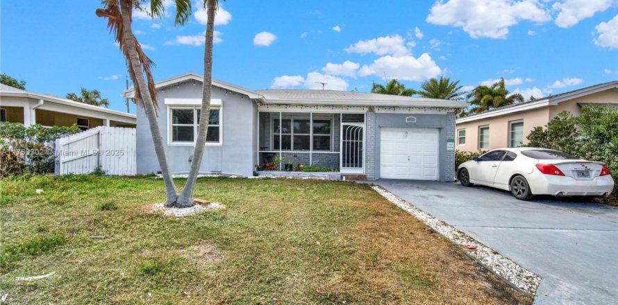 Casa en Lake Worth, Florida 4 dormitorios, 170.66 m2 № 1859862
