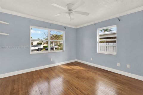 Casa en venta en Lake Worth, Florida, 4 dormitorios, 170.66 m2 № 1859862 - foto 17