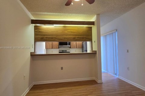 Adosado en venta en West Palm Beach, Florida, 2 dormitorios, 114.83 m2 № 1997011 - foto 9