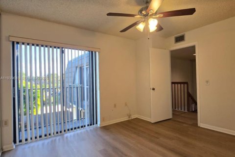 Adosado en venta en West Palm Beach, Florida, 2 dormitorios, 114.83 m2 № 1997011 - foto 18