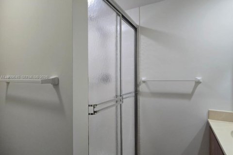 Adosado en venta en West Palm Beach, Florida, 2 dormitorios, 114.83 m2 № 1997011 - foto 17