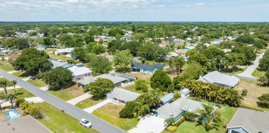 Casa en Sebastian, Florida 2 dormitorios, 96.8 m2 № 1104689