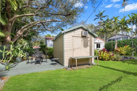 Снять в аренду виллу или дом в Майами-Шорс, Флорида 3 спальни, 114.55м2, № 2043735 - фото 24