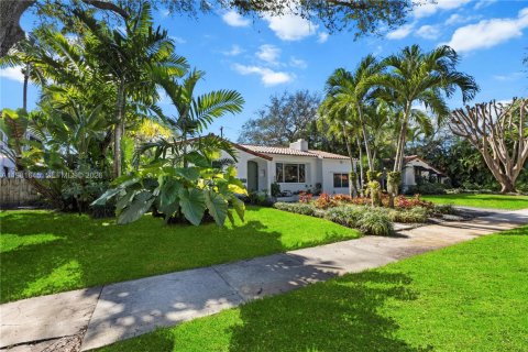 Снять в аренду виллу или дом в Майами-Шорс, Флорида 3 спальни, 114.55м2, № 2043735 - фото 28