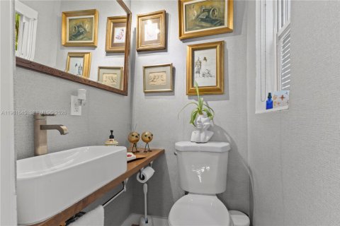 Снять в аренду виллу или дом в Майами-Шорс, Флорида 3 спальни, 114.55м2, № 2043735 - фото 15