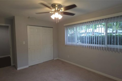 Villa ou maison à louer à Saint Petersburg, Floride: 3 chambres, 166.02 m2 № 1913035 - photo 21