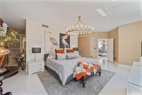 Copropriété à vendre à Tampa, Floride: 2 chambres, 201.51 m2 № 2407034 - photo 13