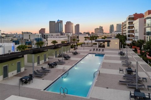Copropriété à vendre à Tampa, Floride: 2 chambres, 201.51 m2 № 2407034 - photo 23