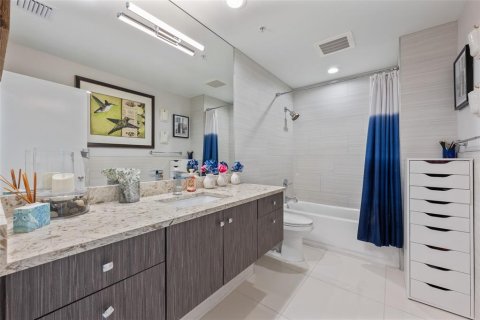 Copropriété à vendre à Tampa, Floride: 2 chambres, 201.51 m2 № 2407034 - photo 20