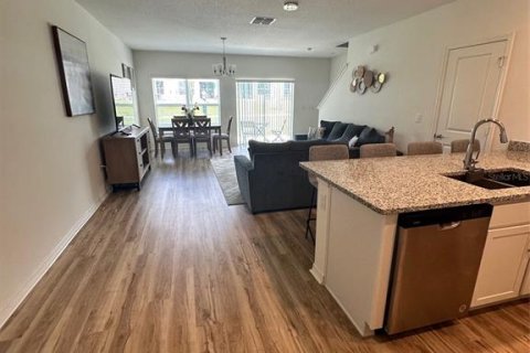 Adosado en alquiler en Davenport, Florida, 3 dormitorios, 134.99 m2 № 1820935 - foto 3