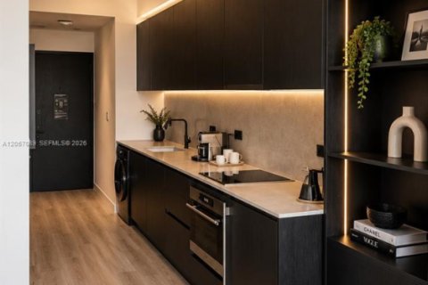 Condo in Miami, Florida  № 2244674 - photo 8