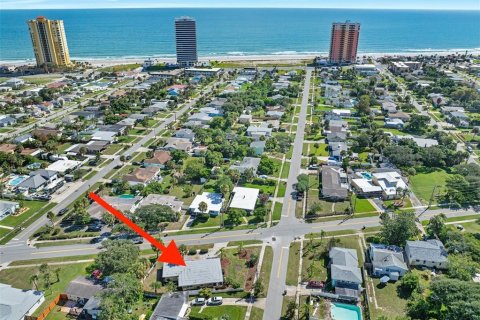 Casa en venta en Daytona Beach, Florida, 3 dormitorios, 124.21 m2 № 2388138 - foto 3