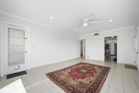Casa en venta en Daytona Beach, Florida, 3 dormitorios, 124.21 m2 № 2388138 - foto 13