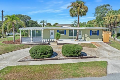 Casa en Daytona Beach, Florida 3 dormitorios, 124.21 m2 № 2388138