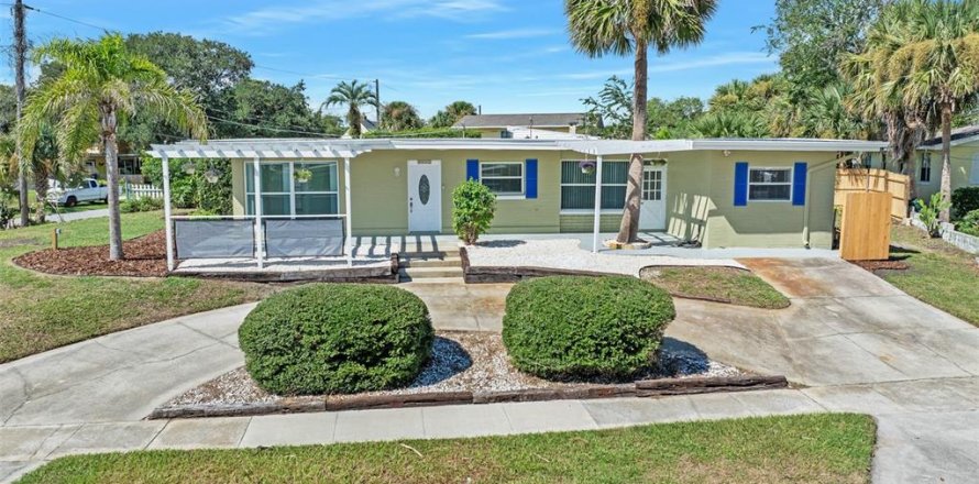 Casa en Daytona Beach, Florida 3 dormitorios, 124.21 m2 № 2388138
