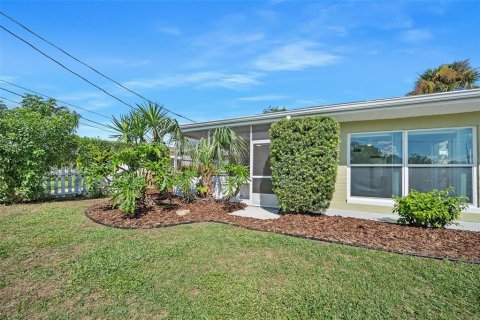 Casa en venta en Daytona Beach, Florida, 3 dormitorios, 124.21 m2 № 2388138 - foto 8
