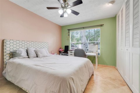 Condo in Orlando, Florida, 3 bedrooms  № 1771268 - photo 17