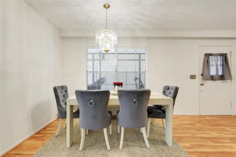 Condo in Orlando, Florida, 3 bedrooms  № 1771268 - photo 10