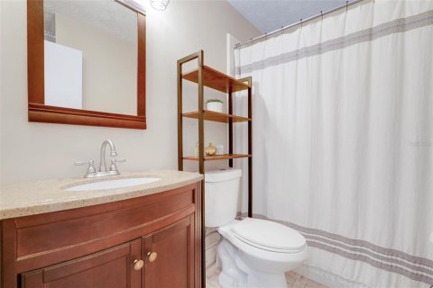 Condo in Orlando, Florida, 3 bedrooms  № 1771268 - photo 13