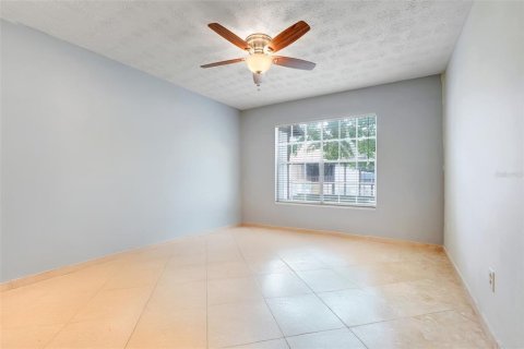 Condo in Orlando, Florida, 3 bedrooms  № 1771268 - photo 19
