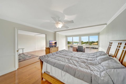 Condo in Fort Lauderdale, Florida, 2 bedrooms  № 2191542 - photo 19